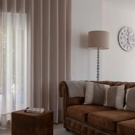 Σπίτι διακοπών Camellia House Marinha Grande